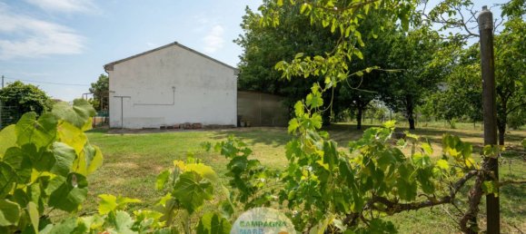 4 bedrooms Villa in Tresignana, Italy No. 328234 10