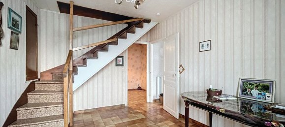 4 Schlafzimmer Wohnung in Melun, France, Nr. 266754 10