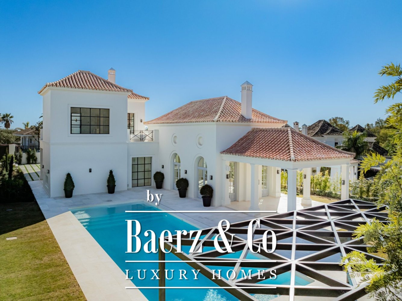 4 غرف نوم فيلا في Marbella, Spain رقم 33563