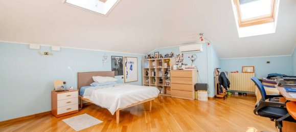 Villa T4 em Melegnano, Italy N.º 374189 32