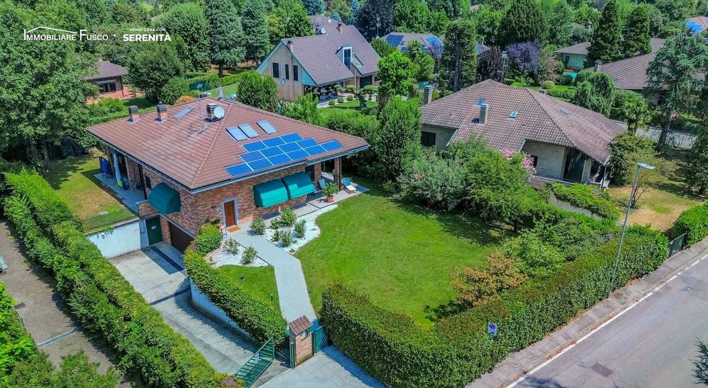 Villa T4 em Melegnano, Italy N.º 374189