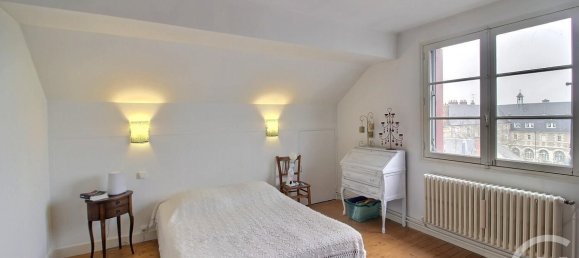6 Schlafzimmer Doppelhaus in Vendome, France, Nr. 76359 2