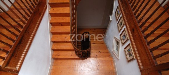 4 bedrooms House in Porto, Portugal No. 199168 3