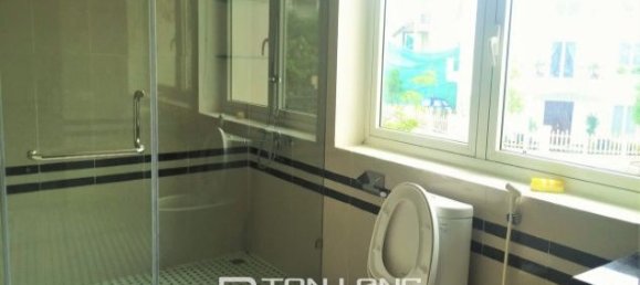 4 Schlafzimmer Villa in Long Bien, Vietnam, Nr. 3556 11