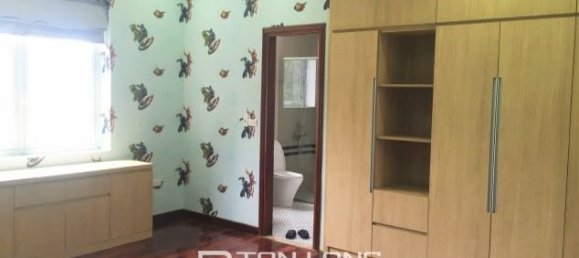 4 Schlafzimmer Villa in Long Bien, Vietnam, Nr. 3556 7
