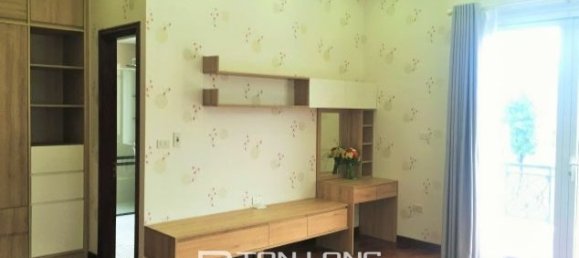 4 Schlafzimmer Villa in Long Bien, Vietnam, Nr. 3556 10