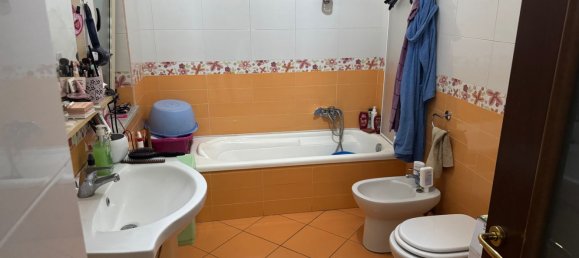 4 Schlafzimmer Villa in Cimitile, Italy, Nr. 336342 16