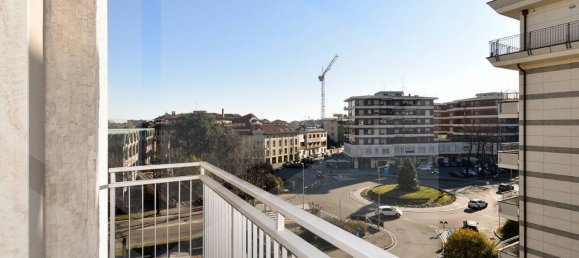 Apartamento de 3 divisões em Busto Arsizio, Italy N.º 17147 14