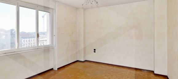 Apartamento de 3 divisões em Busto Arsizio, Italy N.º 17147 17