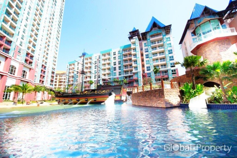 2 bedrooms Condo in Pattaya, Thailand No. 25490