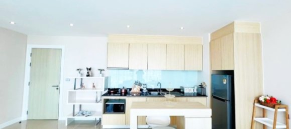 2 bedrooms Condo in Pattaya, Thailand No. 25490 9