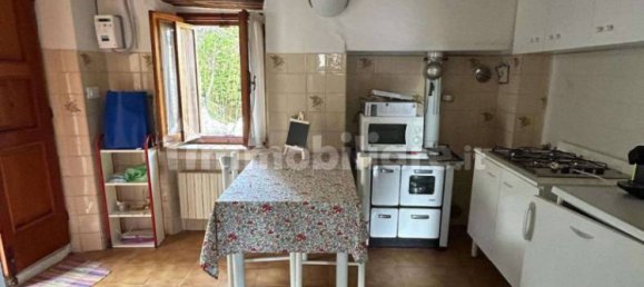 1 bedroom Apartment in Cetona, Italy No. 89550 4