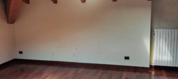 5 rooms Building in Pavia, Italy No. 211465 14