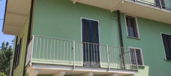 5 rooms Building in Pavia, Italy No. 211465 9
