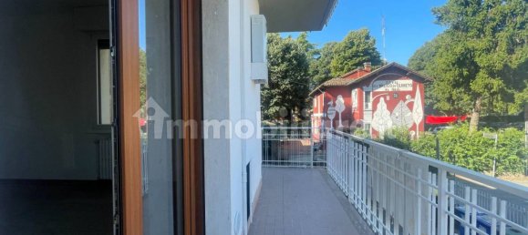 Apartamento T3 em Reggio Emilia, Italy N.º 300948 21