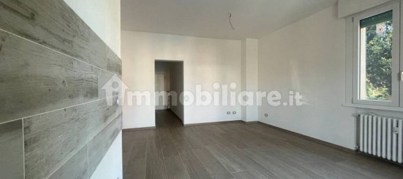 Apartamento T3 em Reggio Emilia, Italy N.º 300948 2