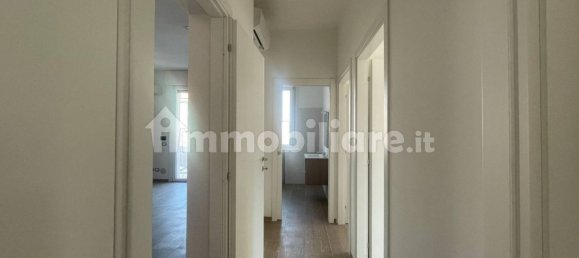 Apartamento T3 em Reggio Emilia, Italy N.º 300948 8