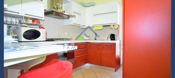 6-Zimmer Haus in Carnago, Italy, Nr. 301098 13