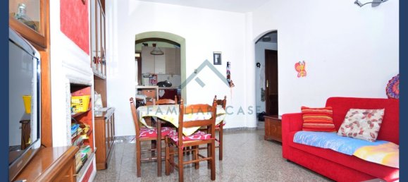 6-Zimmer Haus in Carnago, Italy, Nr. 301098 4