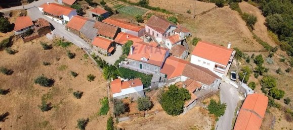 3 bedrooms House in Serta, Portugal No. 165359 6