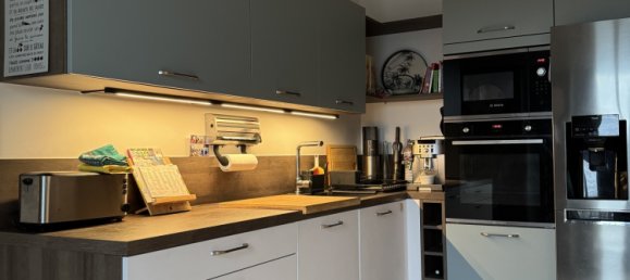 3-salle Appartement à Bourges, France No. 47536 4