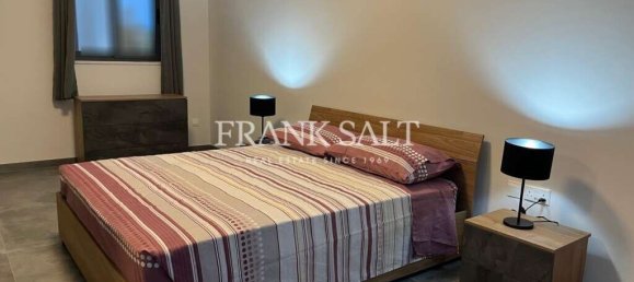 2 bedrooms Penthouse in Fgura, Malta No. 8174 7