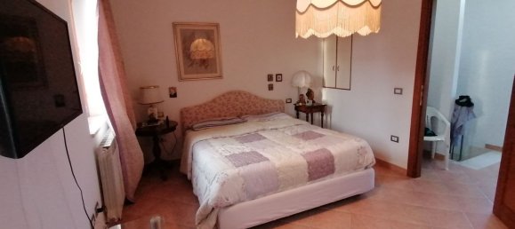 6 rooms House in Sassari, Italy No. 255819 2