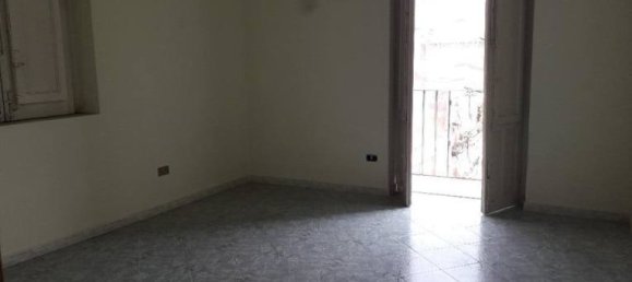 4 rooms Apartment in Palermo, Italy No. 253180 5