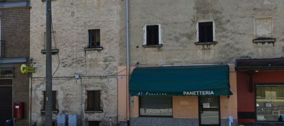 Edifício em Borgomanero, Italy 180 m² N.º 133863 3