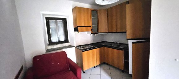 Edifício em Borgomanero, Italy 180 m² N.º 133863 4