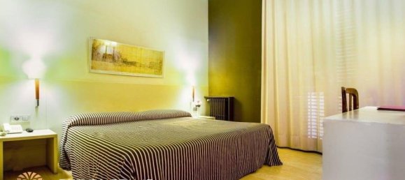 3600m² Hotel in Barcelona, Spain No. 330 10