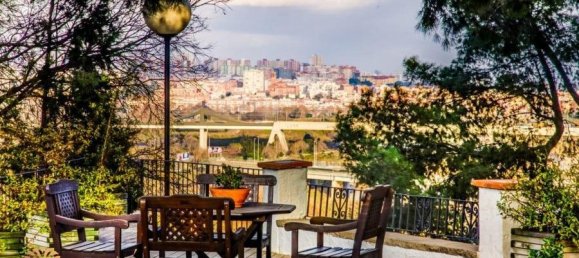 3600m² Hotel in Barcelona, Spain No. 330 2