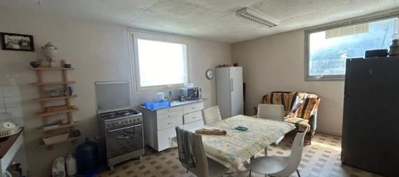 Oficina en Hommes, France 3000 m² No. 262537 2