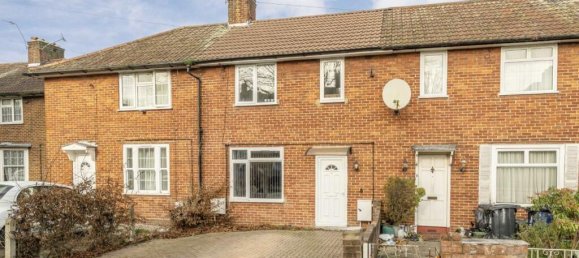 3 bedrooms House in Ealing, United Kingdom No. 5782 10