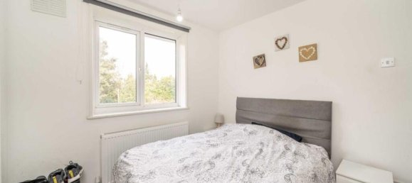 3 bedrooms House in Ealing, United Kingdom No. 5782 6