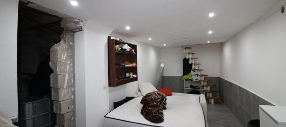 4 bedrooms House in Argenteuil, France No. 181315 6