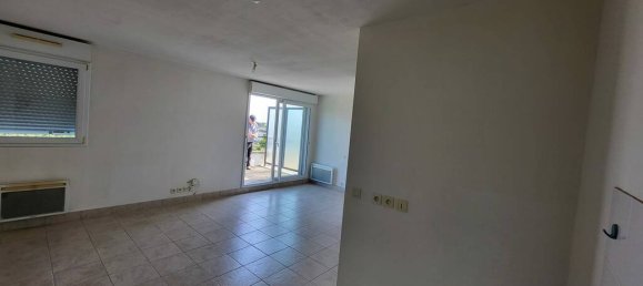 Studio in Vannes, France No. 333505 2