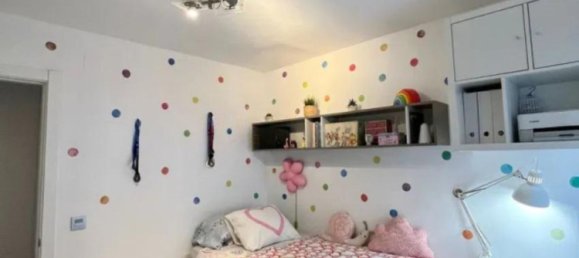 Apartamento de 3 dormitorios en Marbella, Spain No. 146665 3