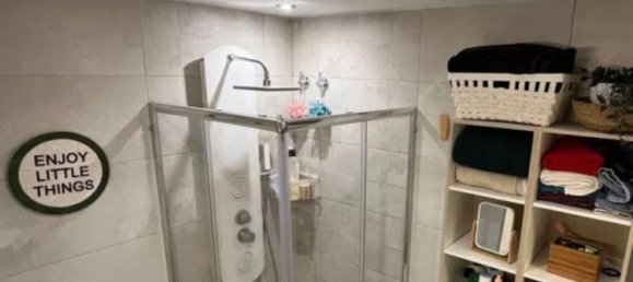 Apartamento de 3 dormitorios en Marbella, Spain No. 146665 9