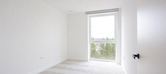 Квартира с 3 спальнями в Уэмбли, Великобритания № 11092 6