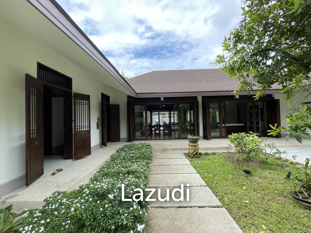 4 bedrooms Villa in Pa Klok, Thailand No. 25313