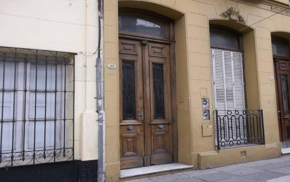 5 bedrooms House in Buenos Aires, Argentina No. 100821