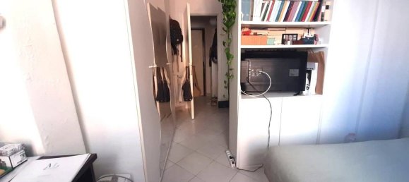 Studio in Rome, Italy No. 28901 4