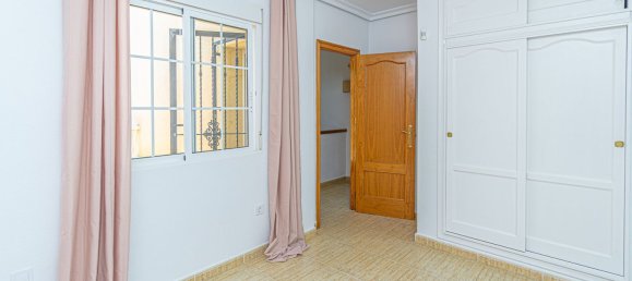 3 Schlafzimmer Haus in Alicante, Spain, Nr. 142207 32