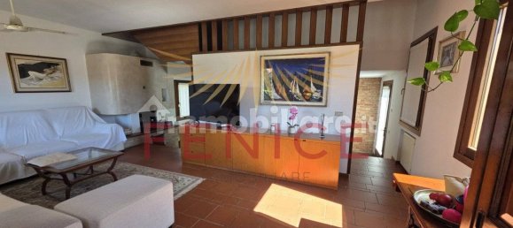 4 bedrooms House in Montebelluna, Italy No. 323274 20