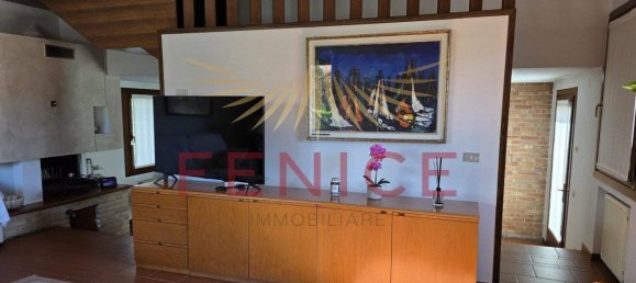 4 bedrooms House in Montebelluna, Italy No. 323274 18