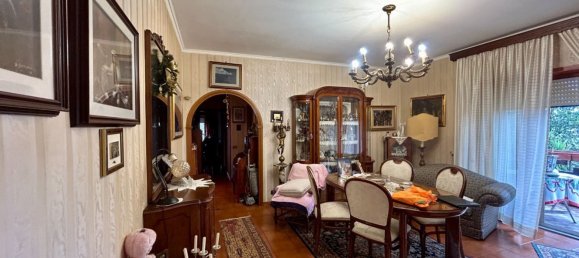 4-Zimmer Wohnung in Rome, Italy, Nr. 221050 10