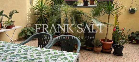 Apartamento de 3 dormitorios en Gzira, Malta No. 1565 9