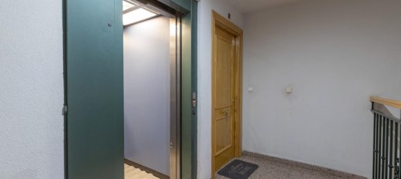 Ático de 2 dormitorios en Las Gabias, Spain No. 168882 27