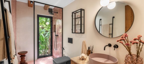 5 bedrooms Villa in Marbella, Spain No. 109038 30